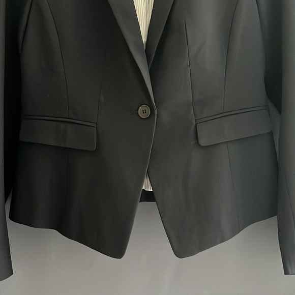 NWOT- Ann Taylor Navy Suit Jacket Blazer - Picture 4 of 6